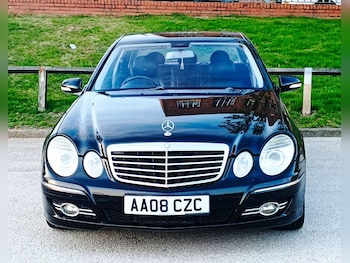Used Mercedes-Benz E Class 2008 for sale - 76260477: Photo 3