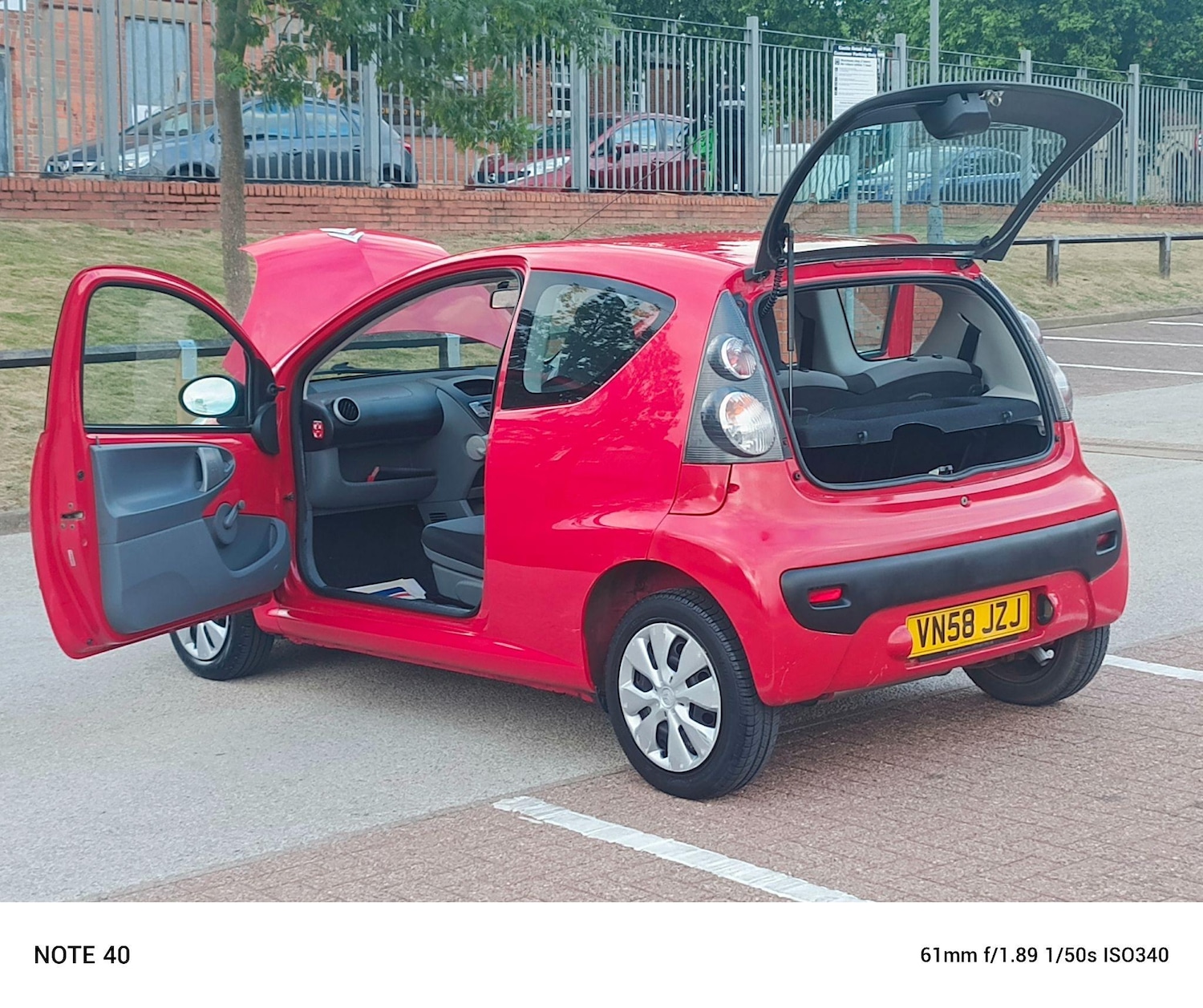 Vehicle 29