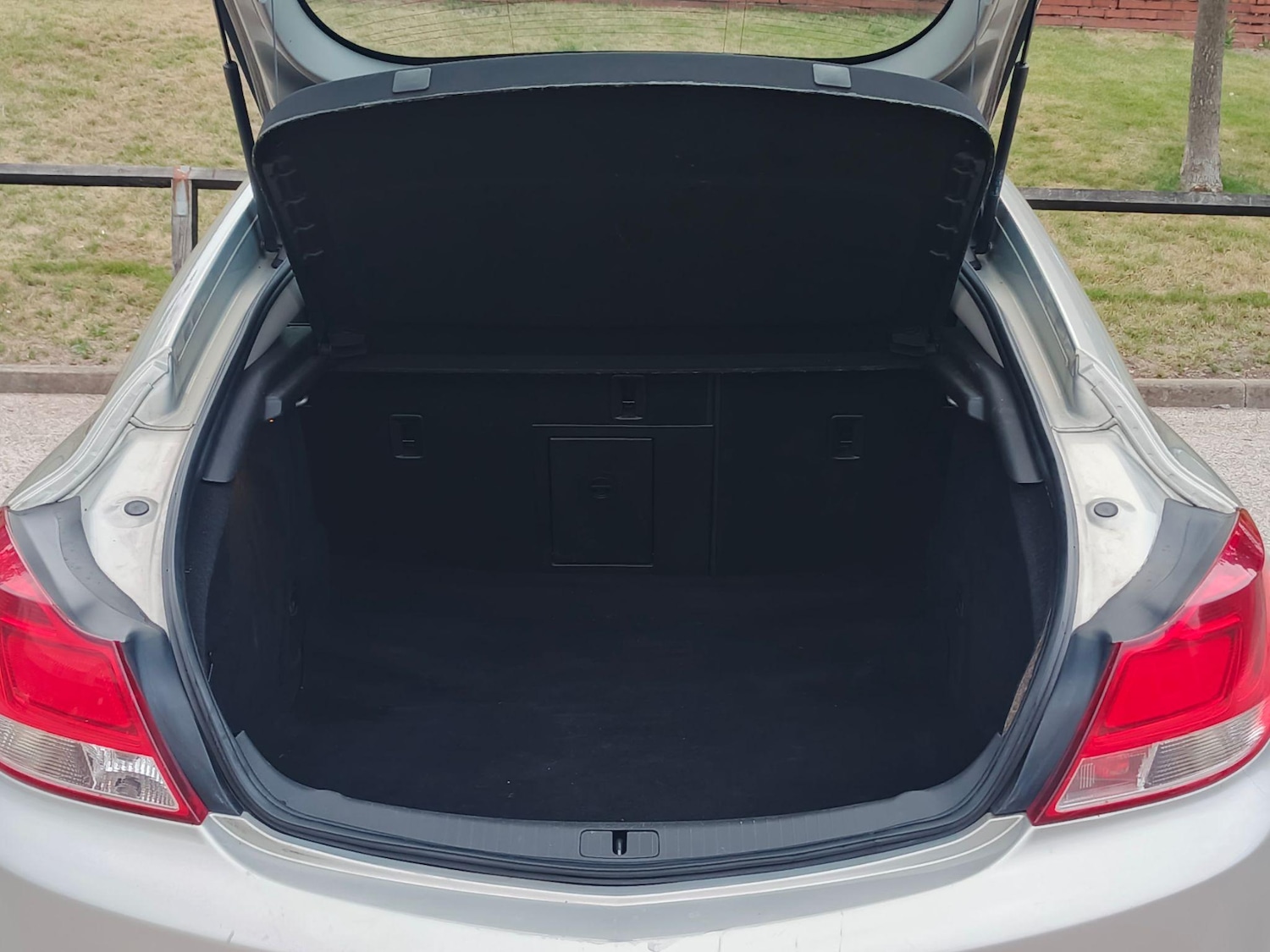 Vehicle 27