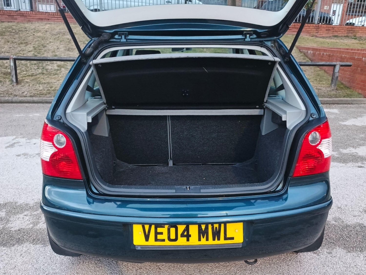 Vehicle 28