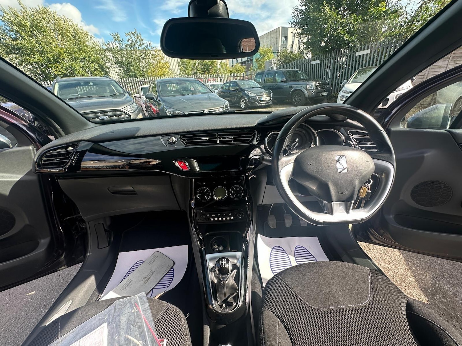 Used Citroen DS3 2014 for sale - 76584208: Photo 22