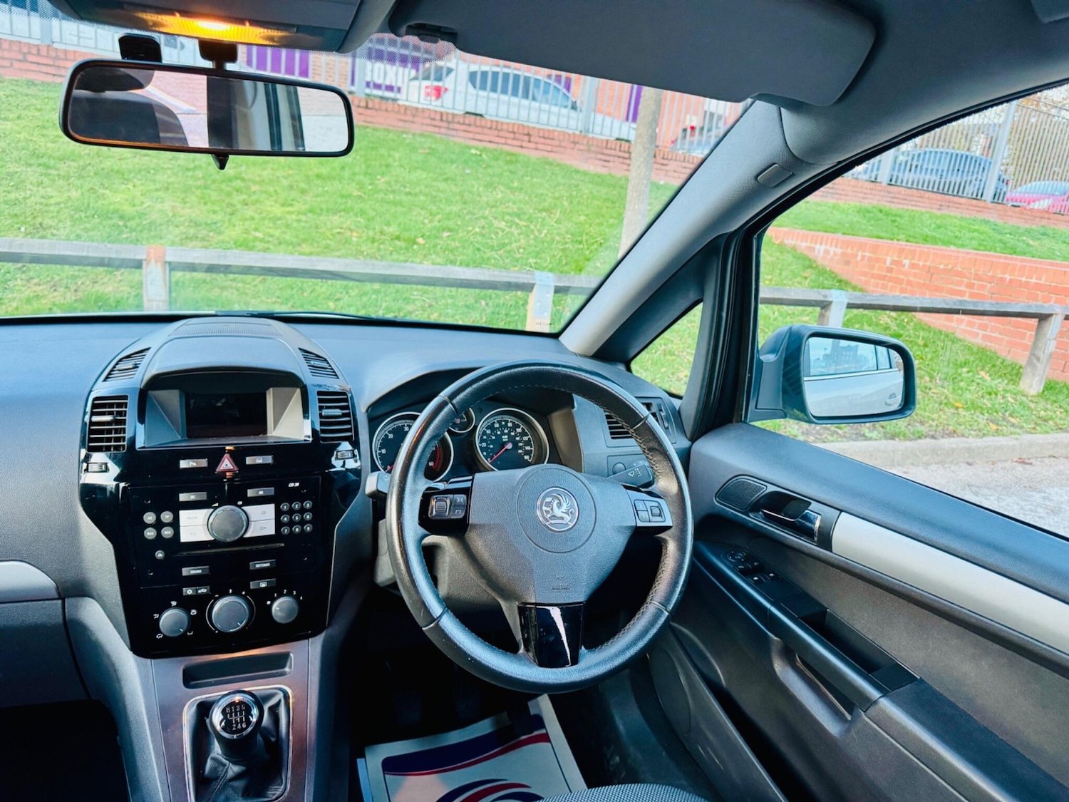 Used Vauxhall Zafira for sale - 76592484: Photo 17