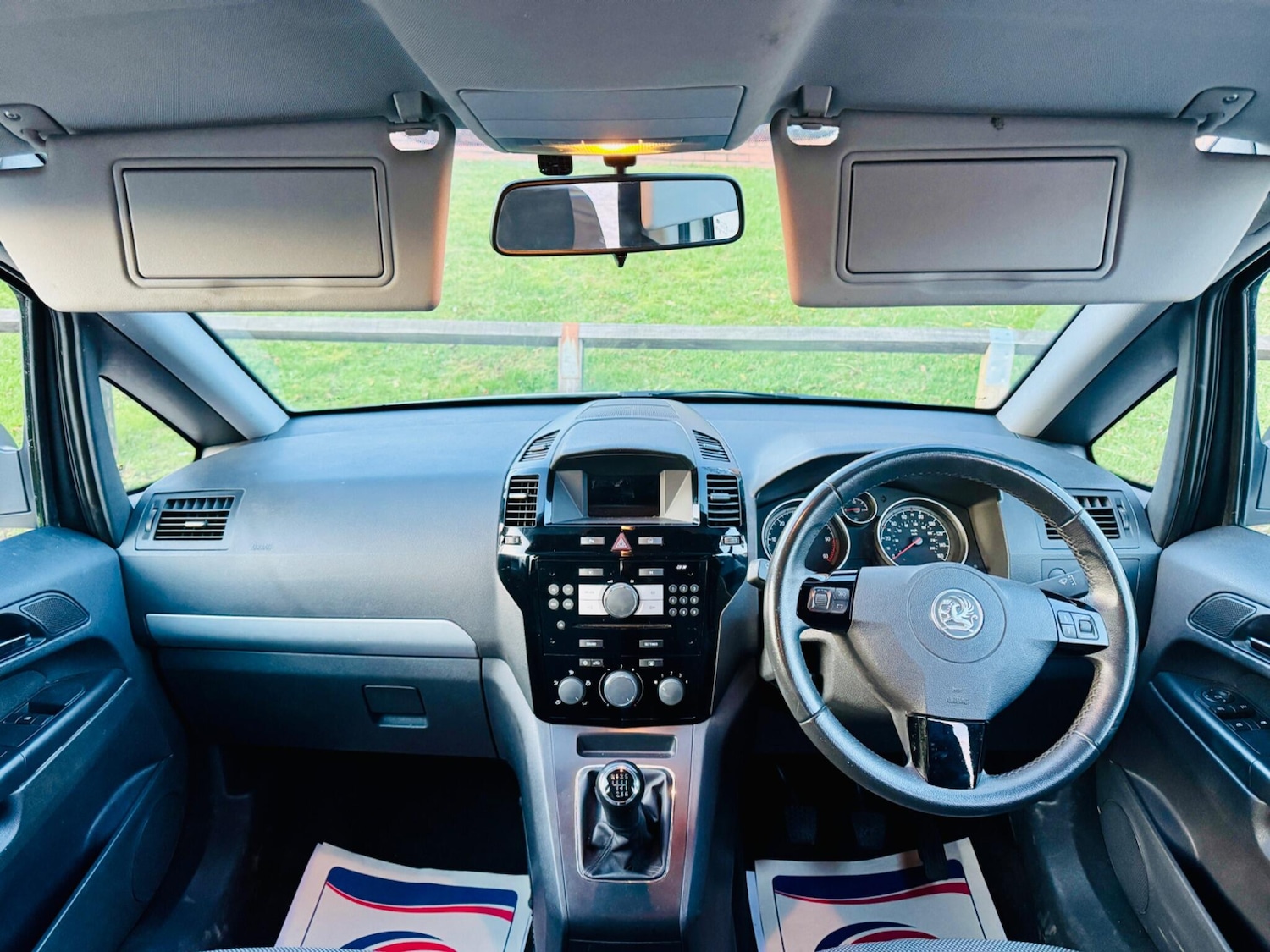 Used Vauxhall Zafira for sale - 76592484: Photo 30