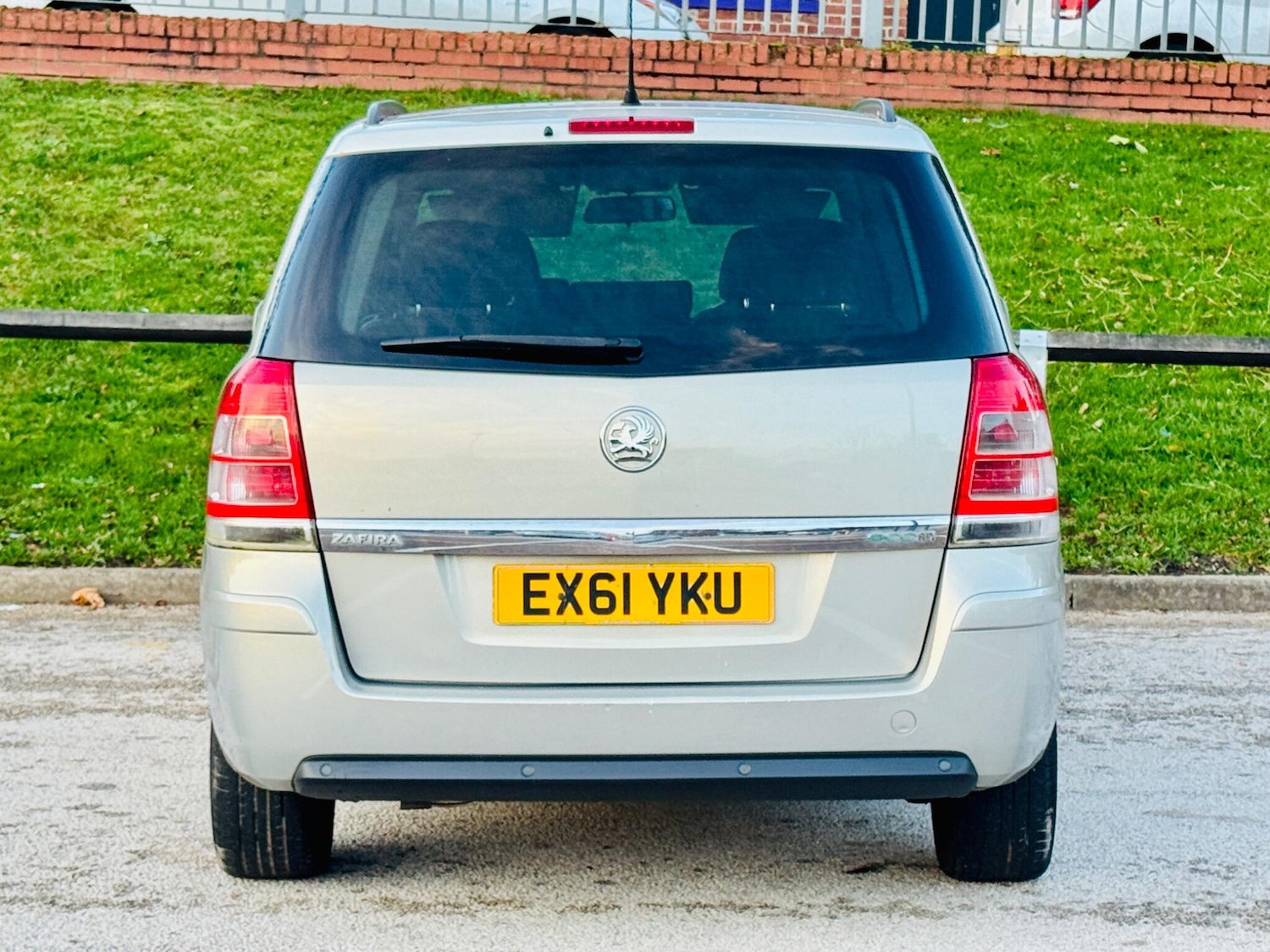 Used Vauxhall Zafira for sale - 76592484: Photo 6