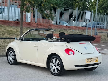 Used Volkswagen Beetle 2006 for sale - 75614029: Photo