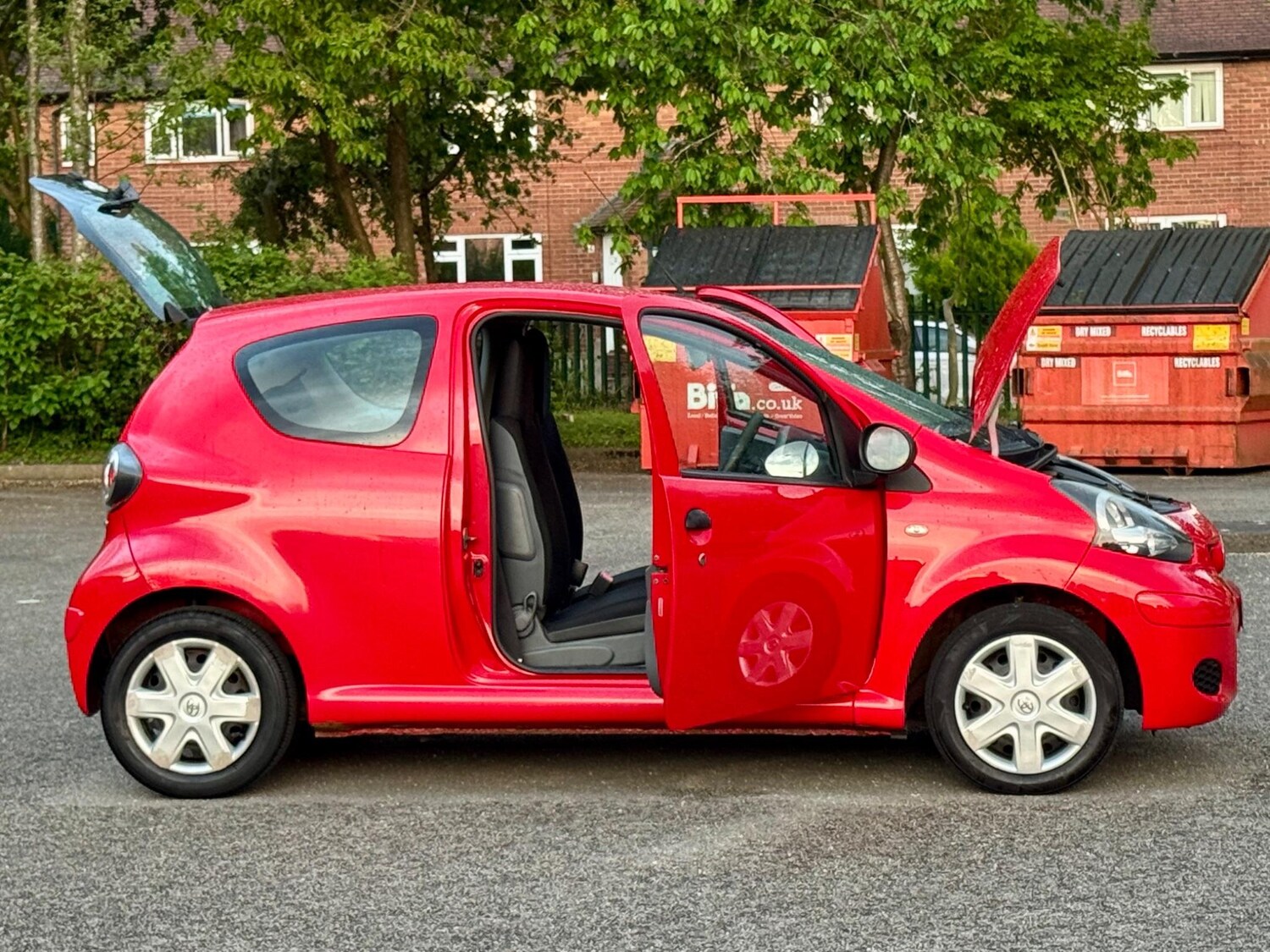 Vehicle 29