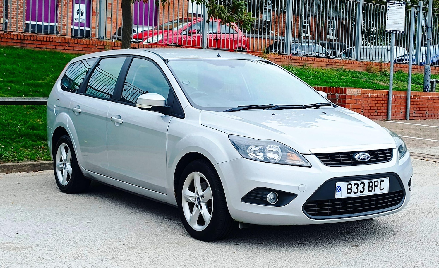 Used Ford Focus 2010 for sale - 76317865: Photo 1