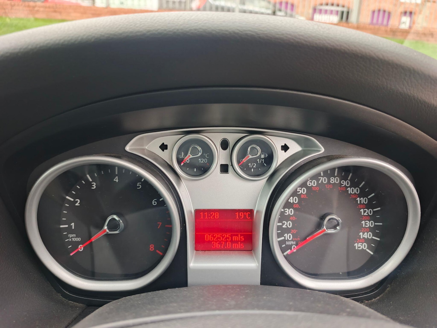 Used Ford Focus 2010 for sale - 76317865: Photo 35