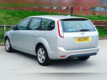 Used Ford Focus 2010 for sale - 76317865: Photo