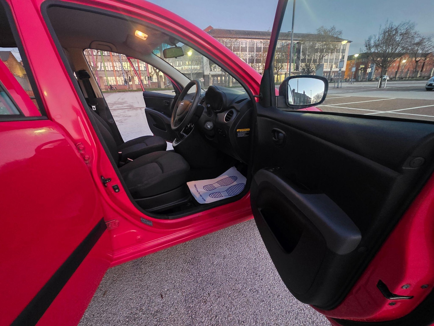 Used Hyundai i10 2010 for sale - 76632828: Photo 10