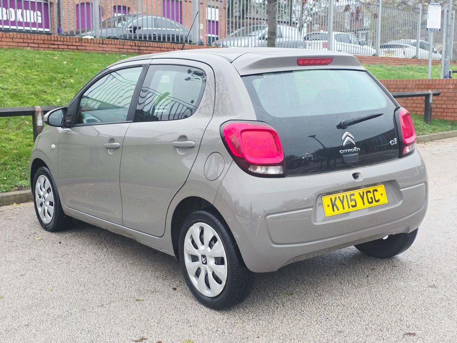 Used Citroen C1 2015 for sale - 76633038: Photo 28