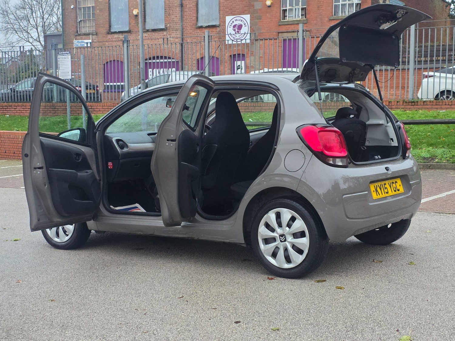 Used Citroen C1 2015 for sale - 76633038: Photo 41