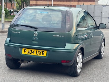 Used Vauxhall Corsa 2004 for sale - 76423688: Photo