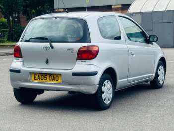 Used Toyota Yaris 2005 for sale - 74758132: Photo
