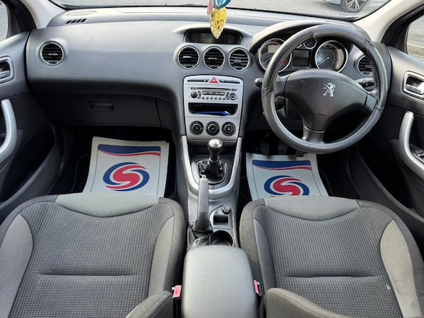 Used Peugeot 308 2012 for sale - 76259401: Photo 15