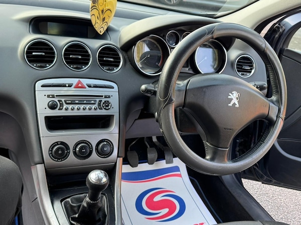 Used Peugeot 308 2012 for sale - 76259401: Photo 18
