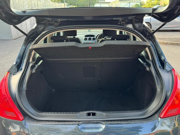 Used Peugeot 308 2012 for sale - 76259401: Photo 23