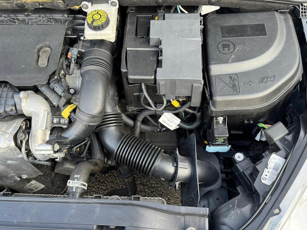 Used Peugeot 308 2012 for sale - 76259401: Photo 33