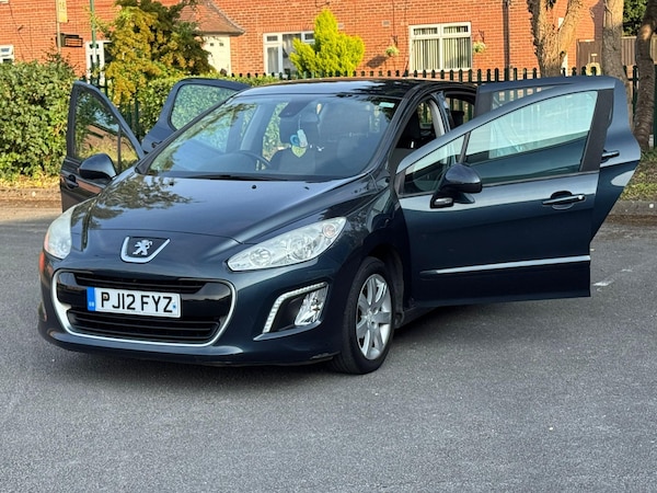 Used Peugeot 308 2012 for sale - 76259401: Photo 35