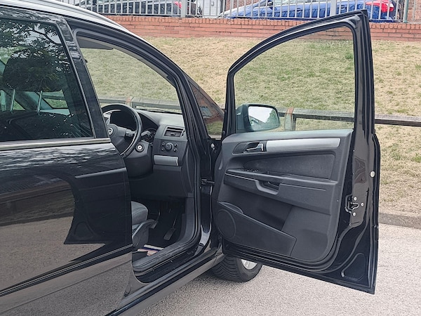Used Vauxhall Zafira 2012 for sale - 75387914: Photo 25
