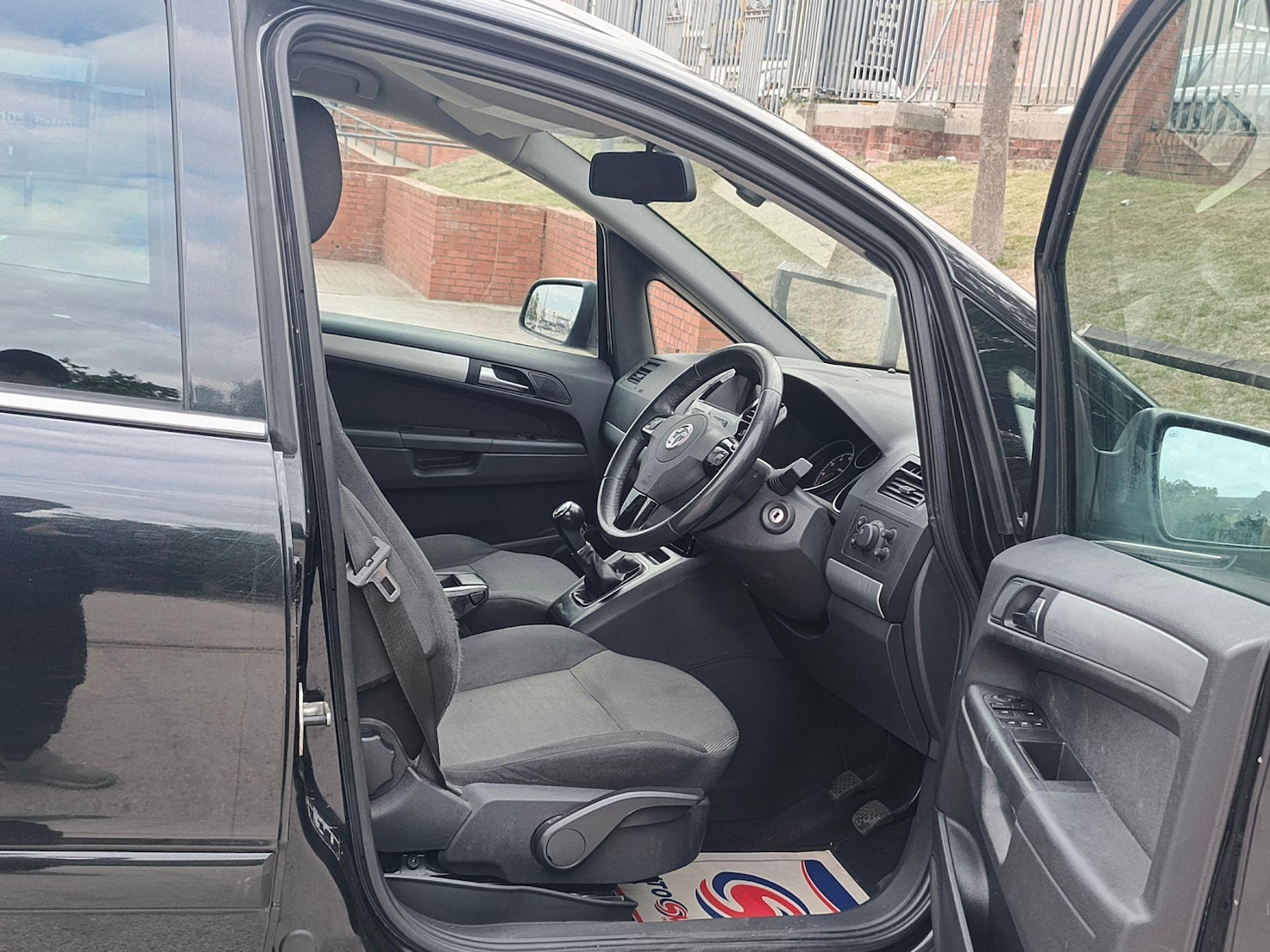 Vehicle 29