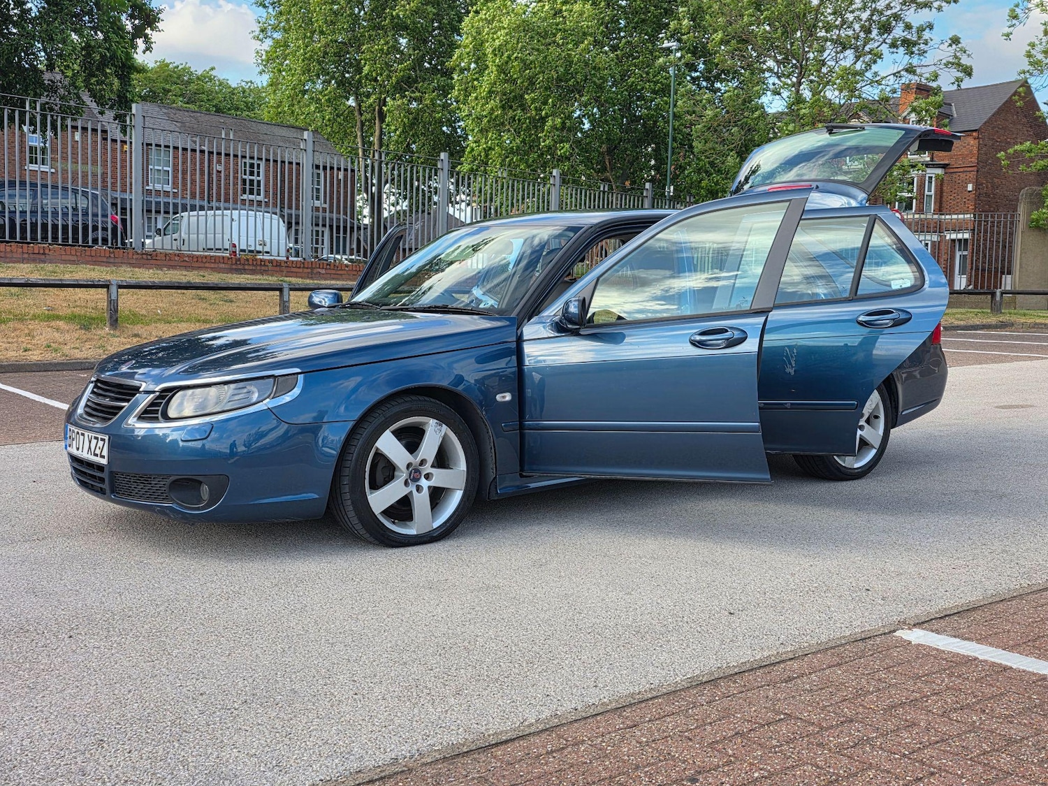 Used Saab 9-5 for sale - 76473918: Photo 8