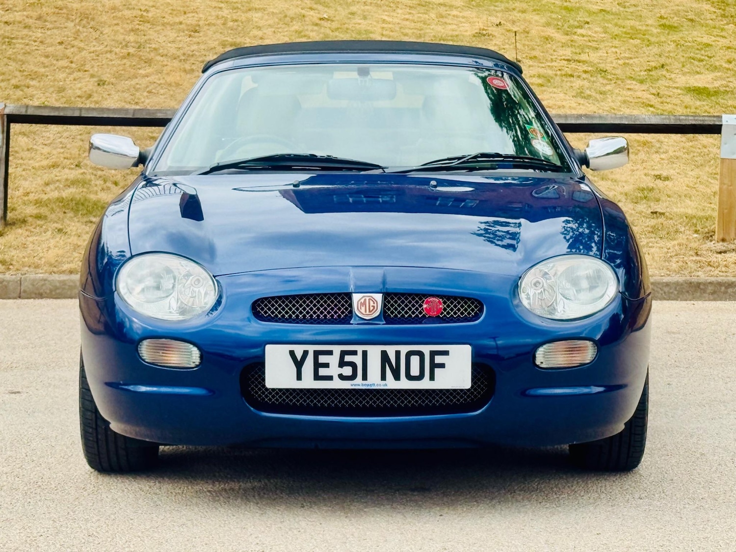 Vehicle 28