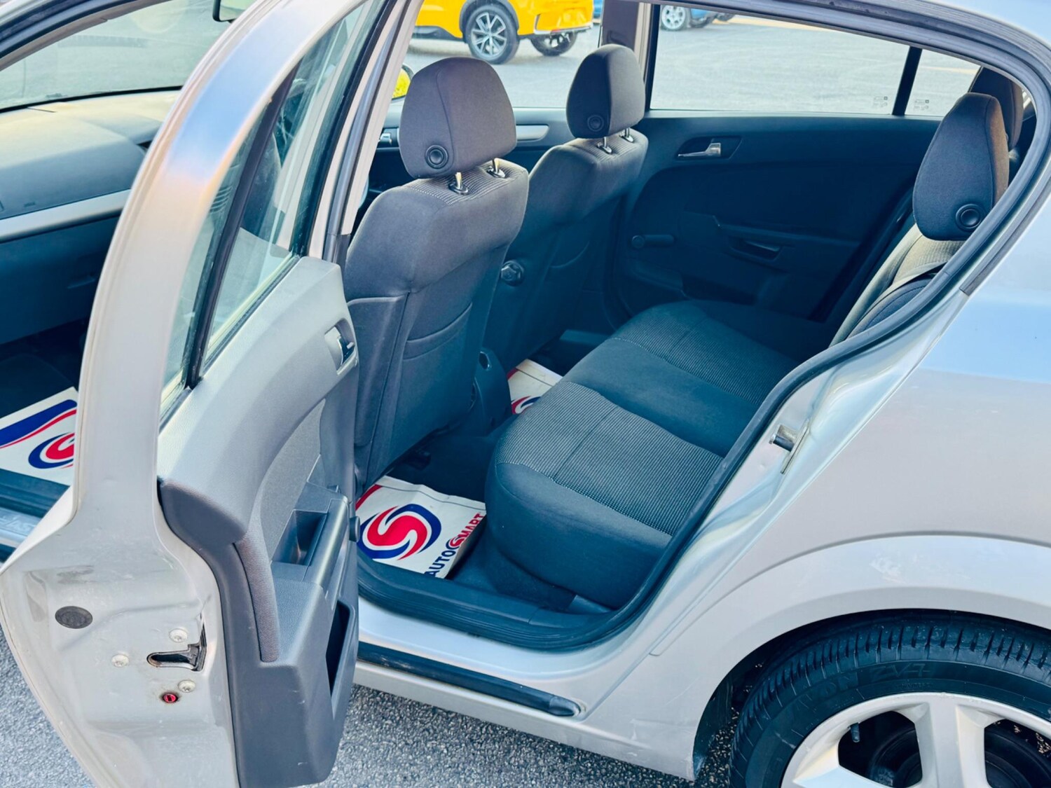 Vehicle 29