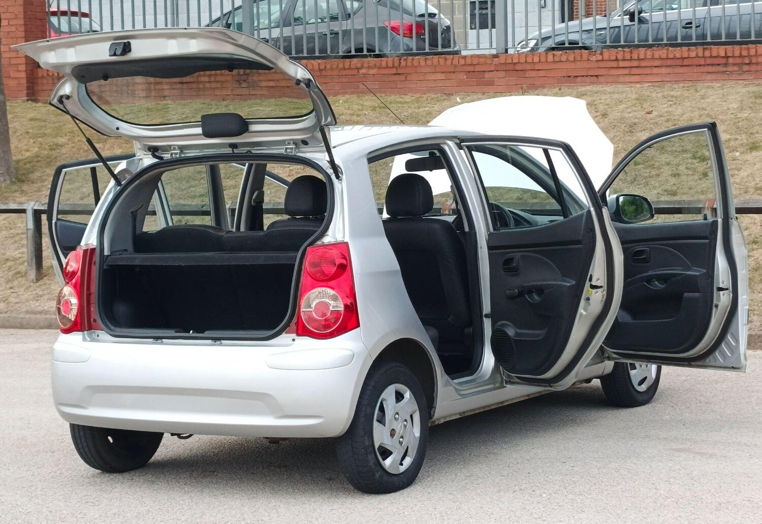 Used Kia Picanto 2009 for sale - 76337873: Photo 21