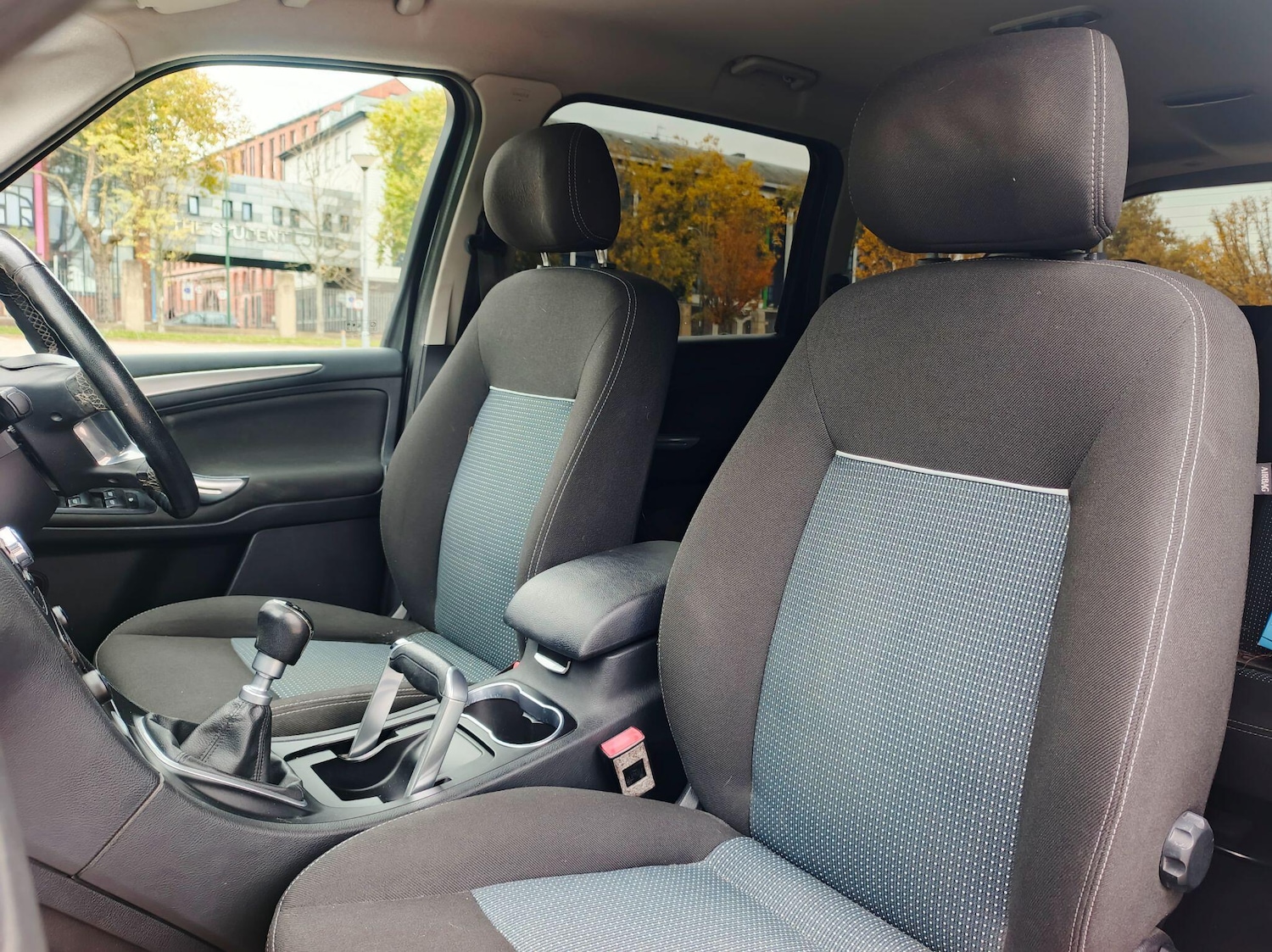 Used Ford Galaxy 2013 for sale - 76361075: Photo 23