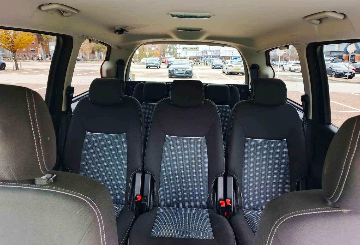 Used Ford Galaxy 2013 for sale - 76361075: Photo 31