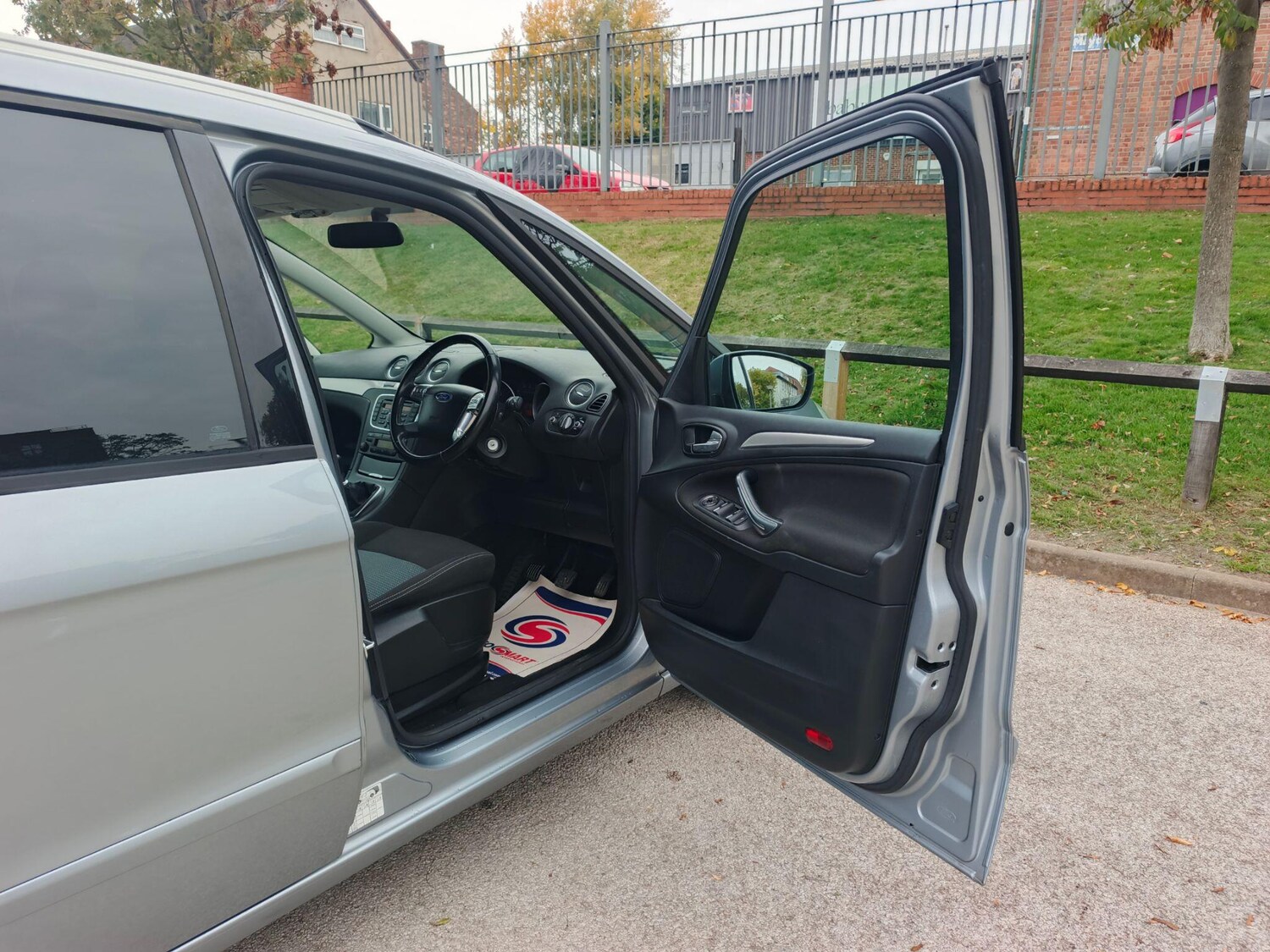 Used Ford Galaxy 2013 for sale - 76361075: Photo 34