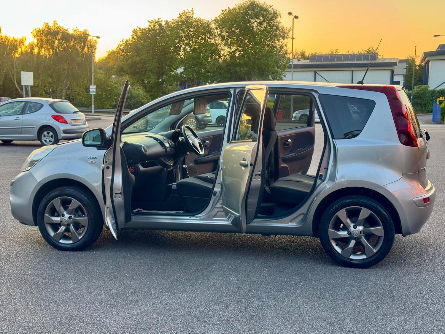 Vehicle 100