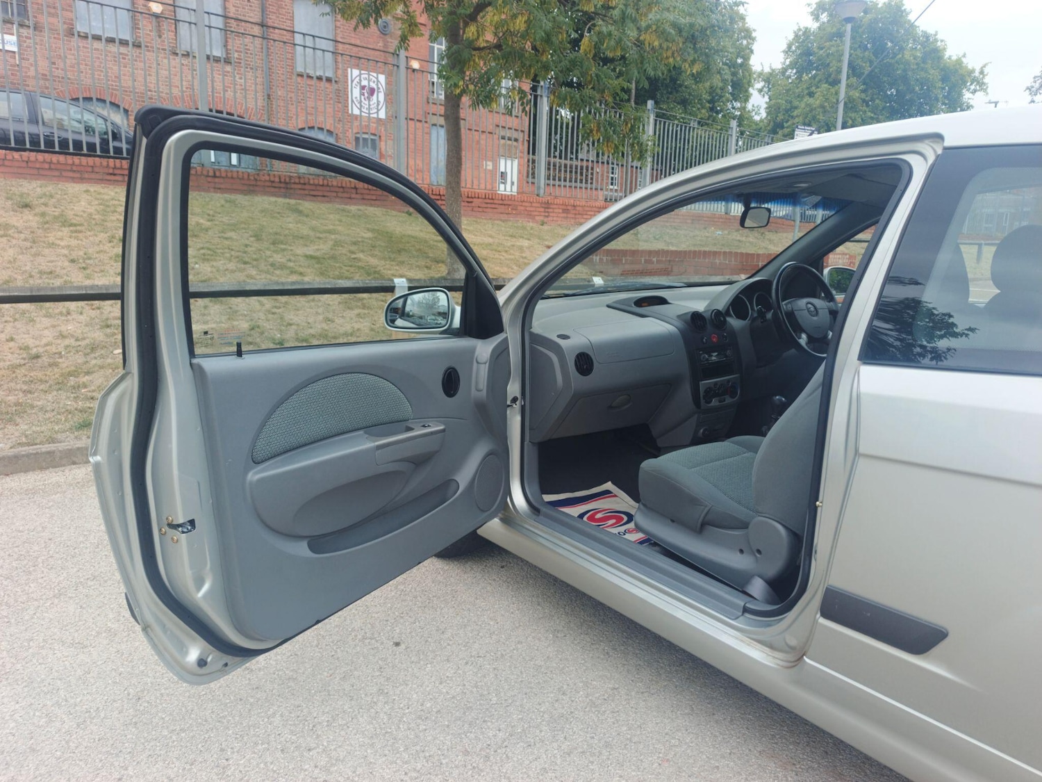 Vehicle 28