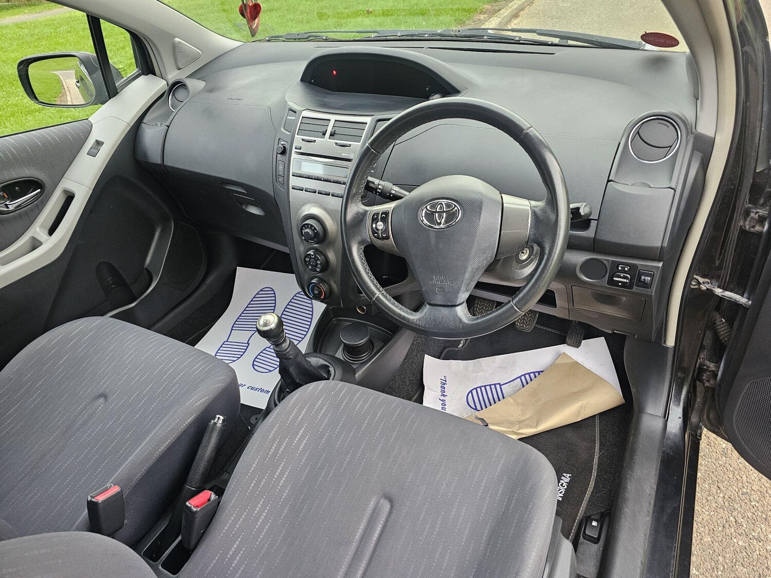 Used Toyota Yaris 2009 for sale - 76121737: Photo 16