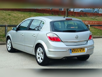 Used Vauxhall Astra 2005 for sale - 75318983: Photo