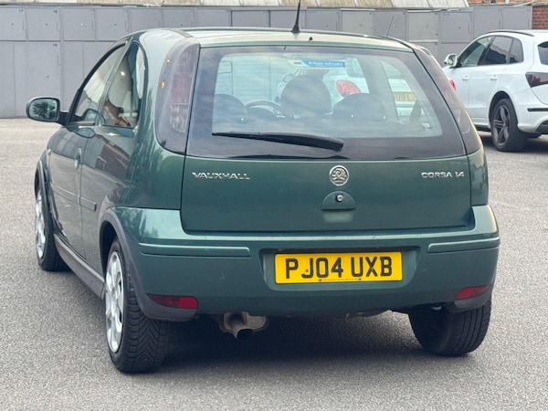 Used Vauxhall Corsa 2004 for sale - 74667355: Photo 31