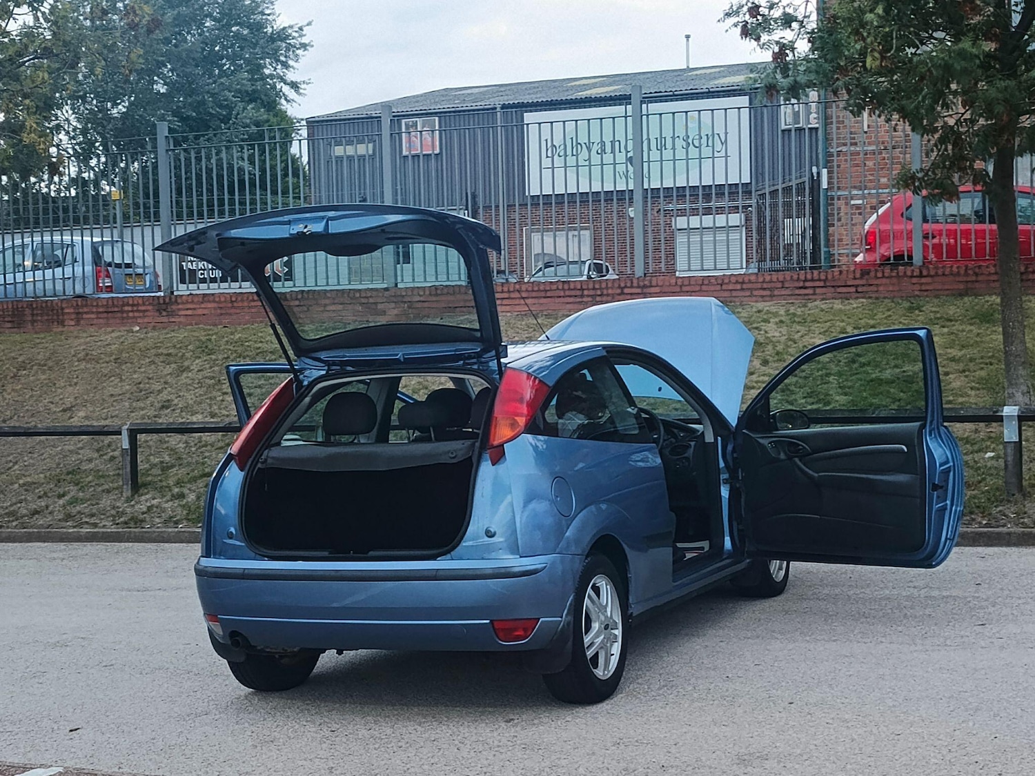 Used Ford Focus 2002 for sale - 76671391: Photo 26