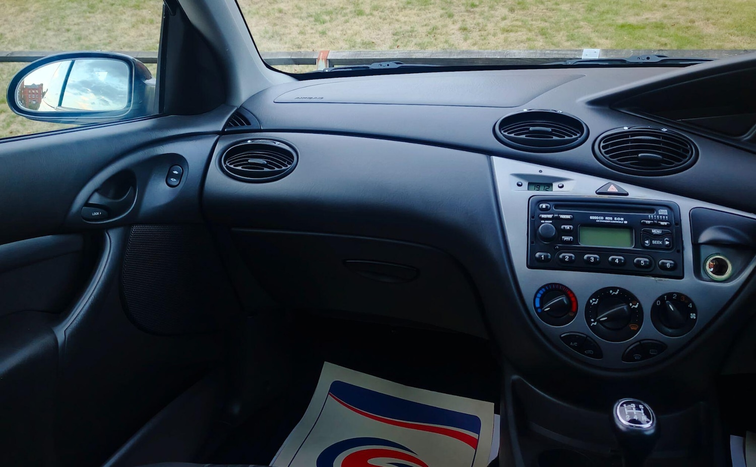 Used Ford Focus 2002 for sale - 76671391: Photo 9