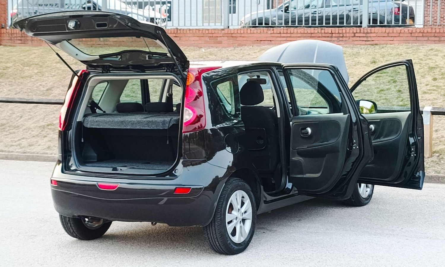 Vehicle 22