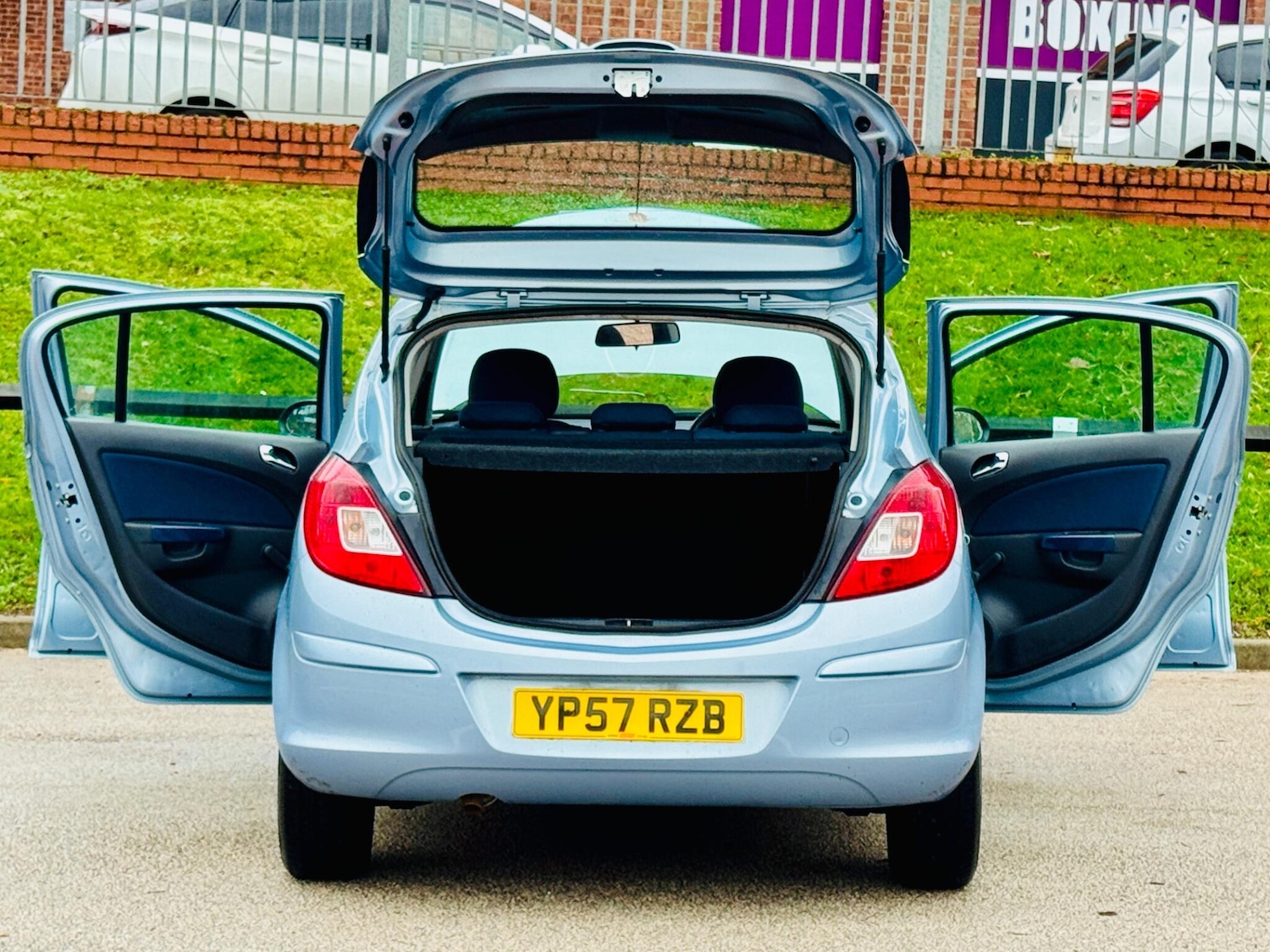 Used Vauxhall Corsa 2007 for sale - 76562474: Photo 35