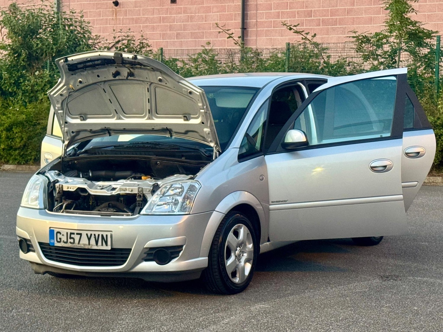 Vehicle 19
