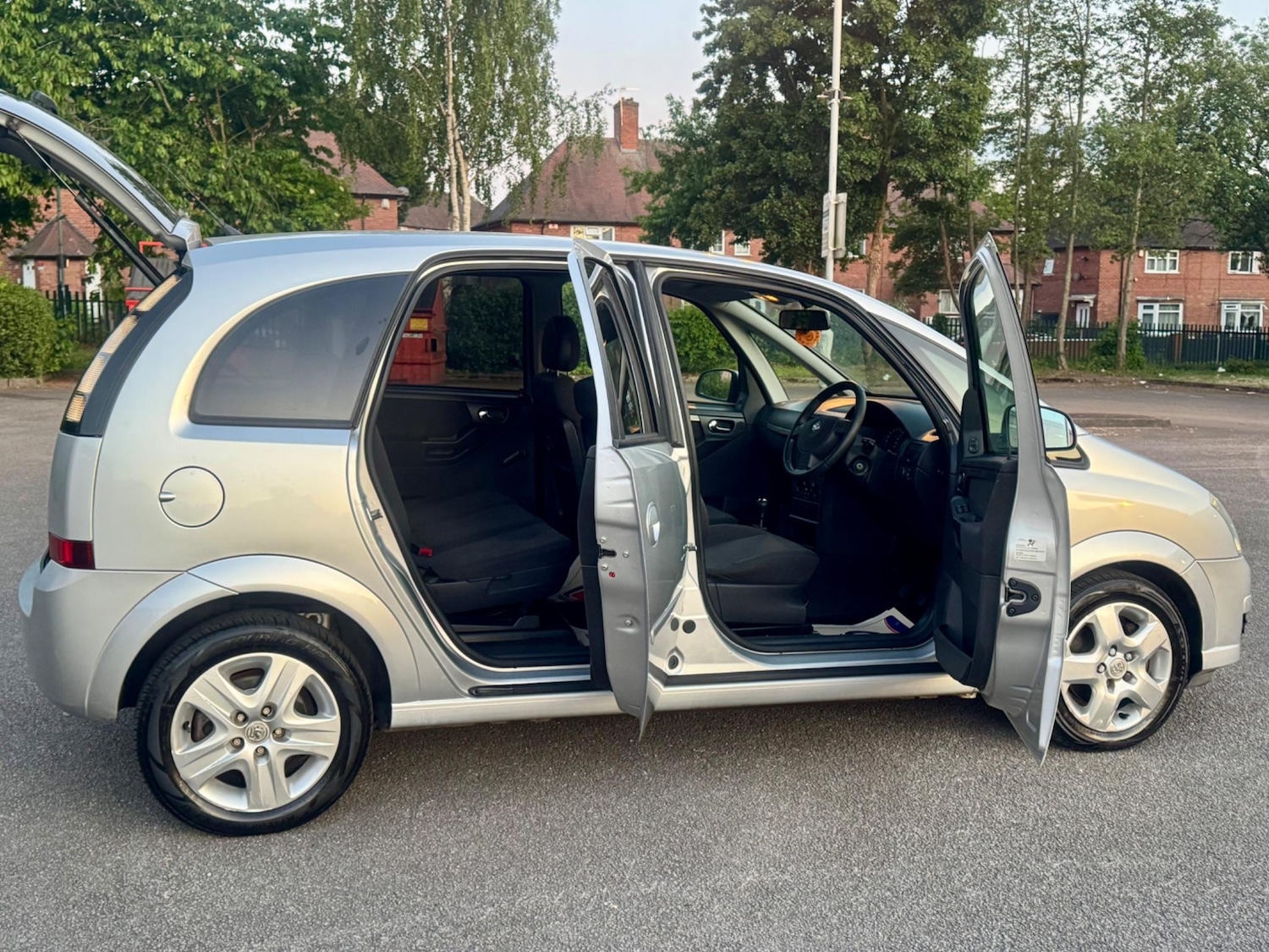 Vehicle 28