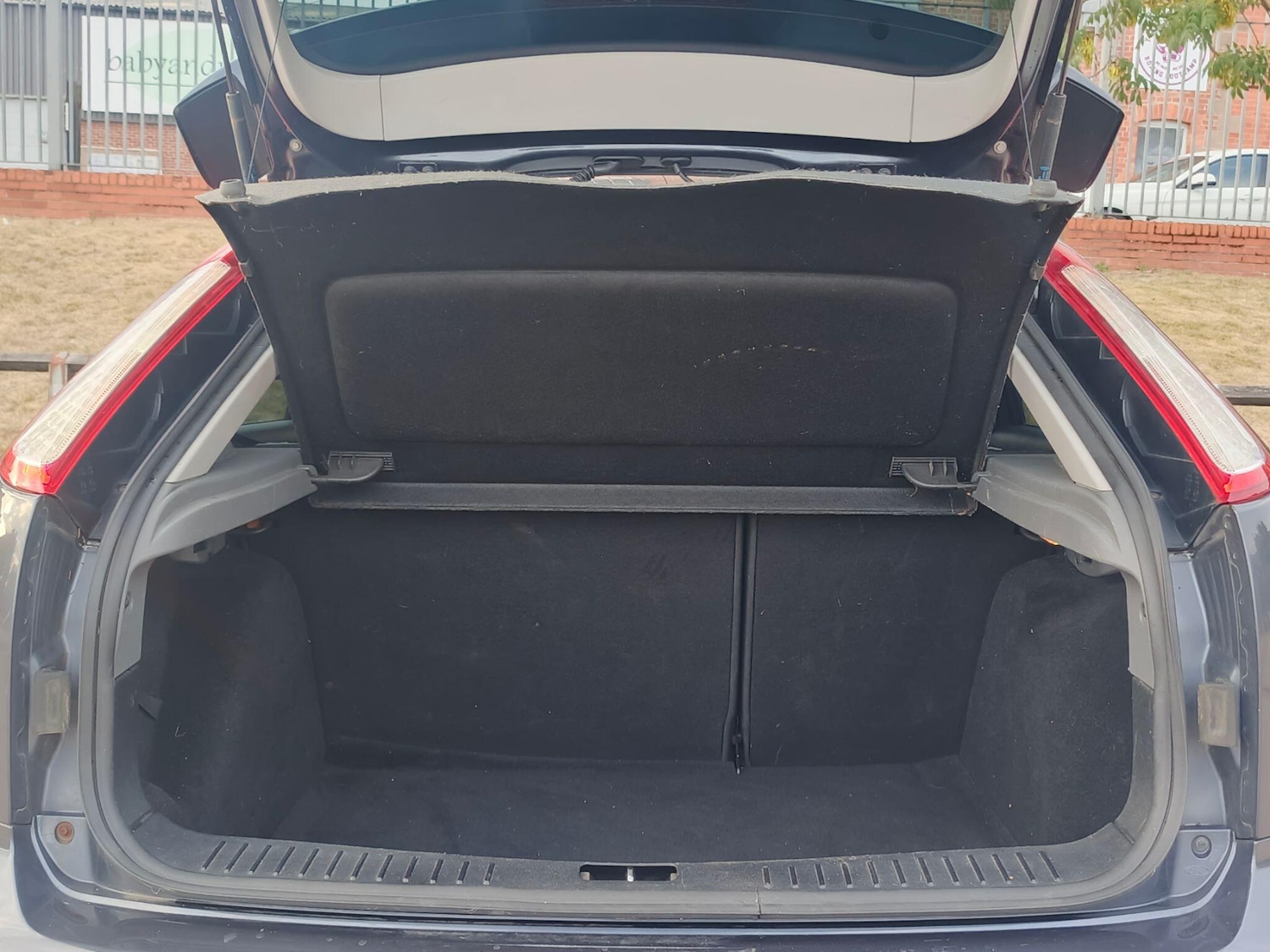 Vehicle 25