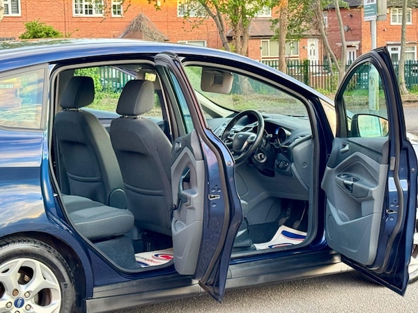 Used Ford C-Max 2011 for sale - 76060815: Photo 27