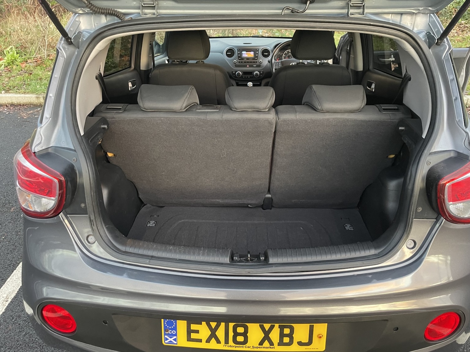 Used Hyundai i10 2018 for sale - 77264441: Photo 24