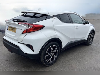 Used Toyota C-HR 2019 for sale - 77609929: Photo