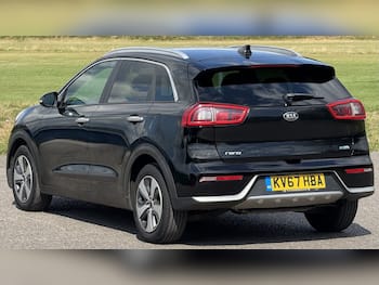 Used Kia Niro 2017 for sale - 79625425: Photo