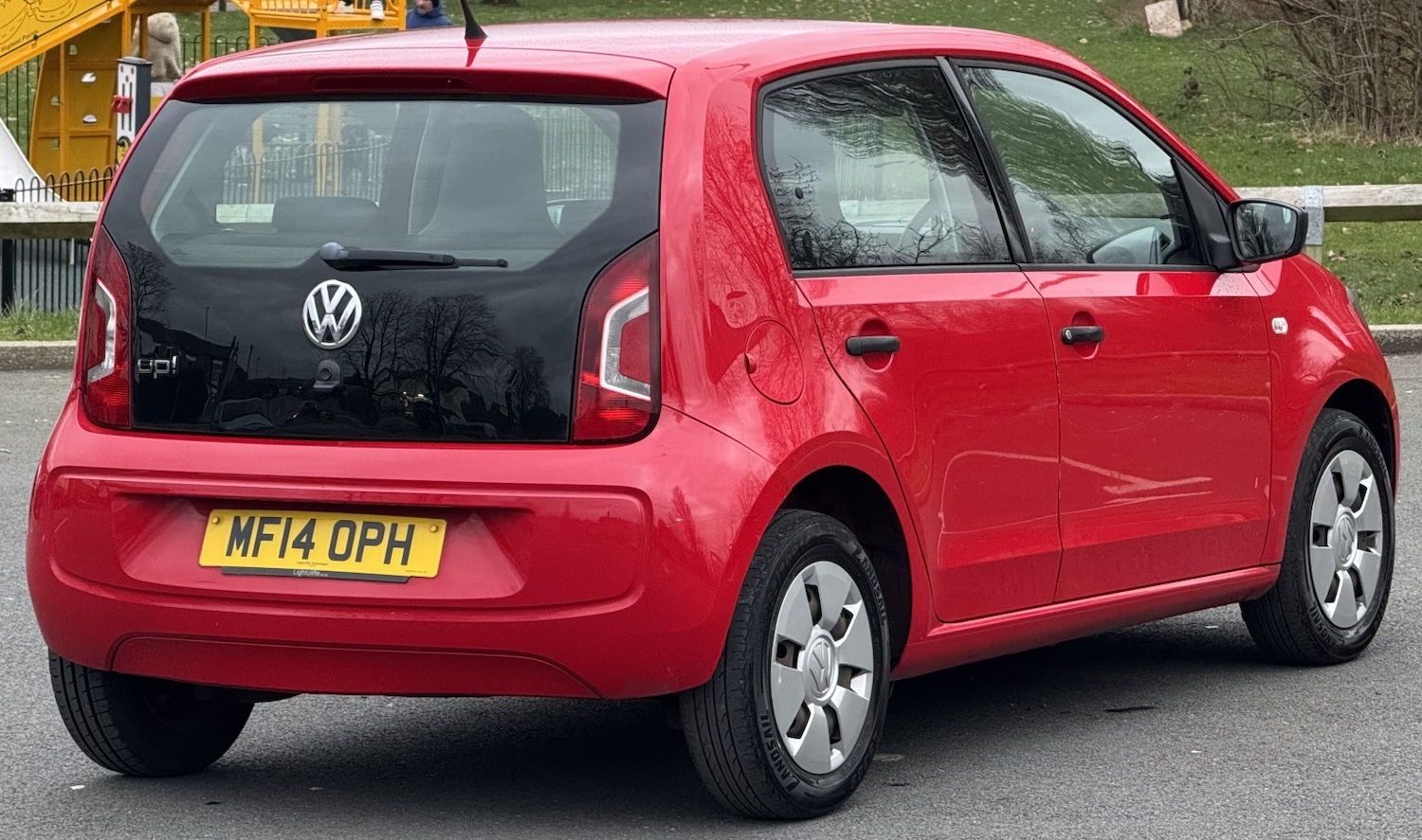 Used Volkswagen up! 2014 for sale - 77675710: Photo 3