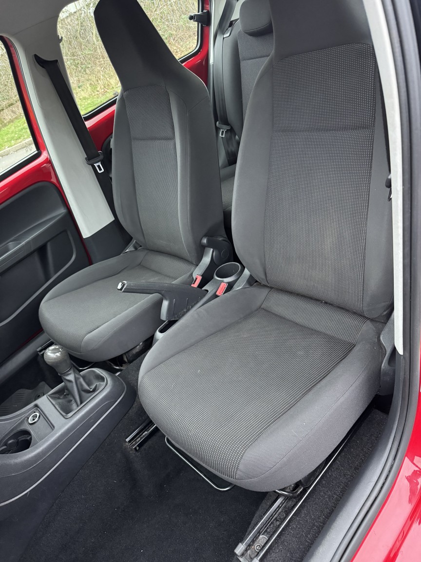 Used Volkswagen up! 2014 for sale - 77675710: Photo 9